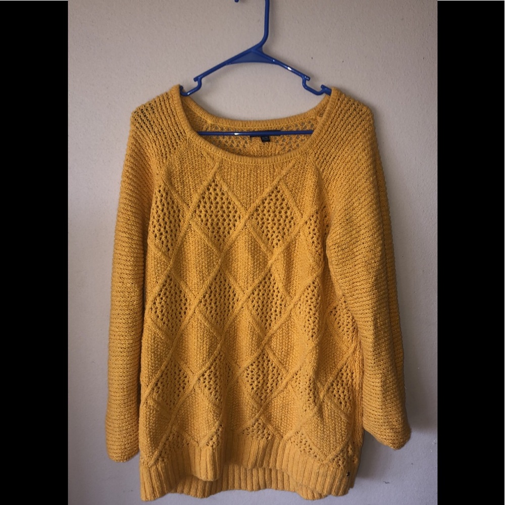 American Eagle chunky sweater